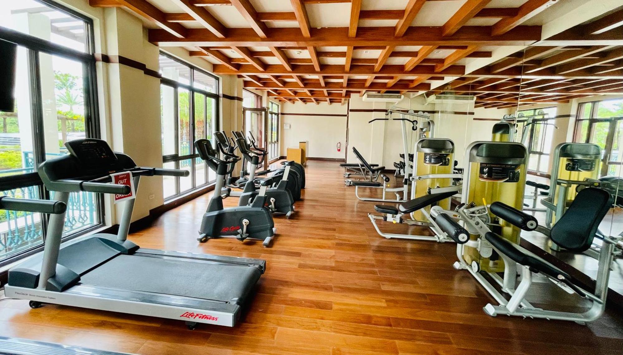 Apartment Minimalist, Stylish, Elegant 2br Cebu