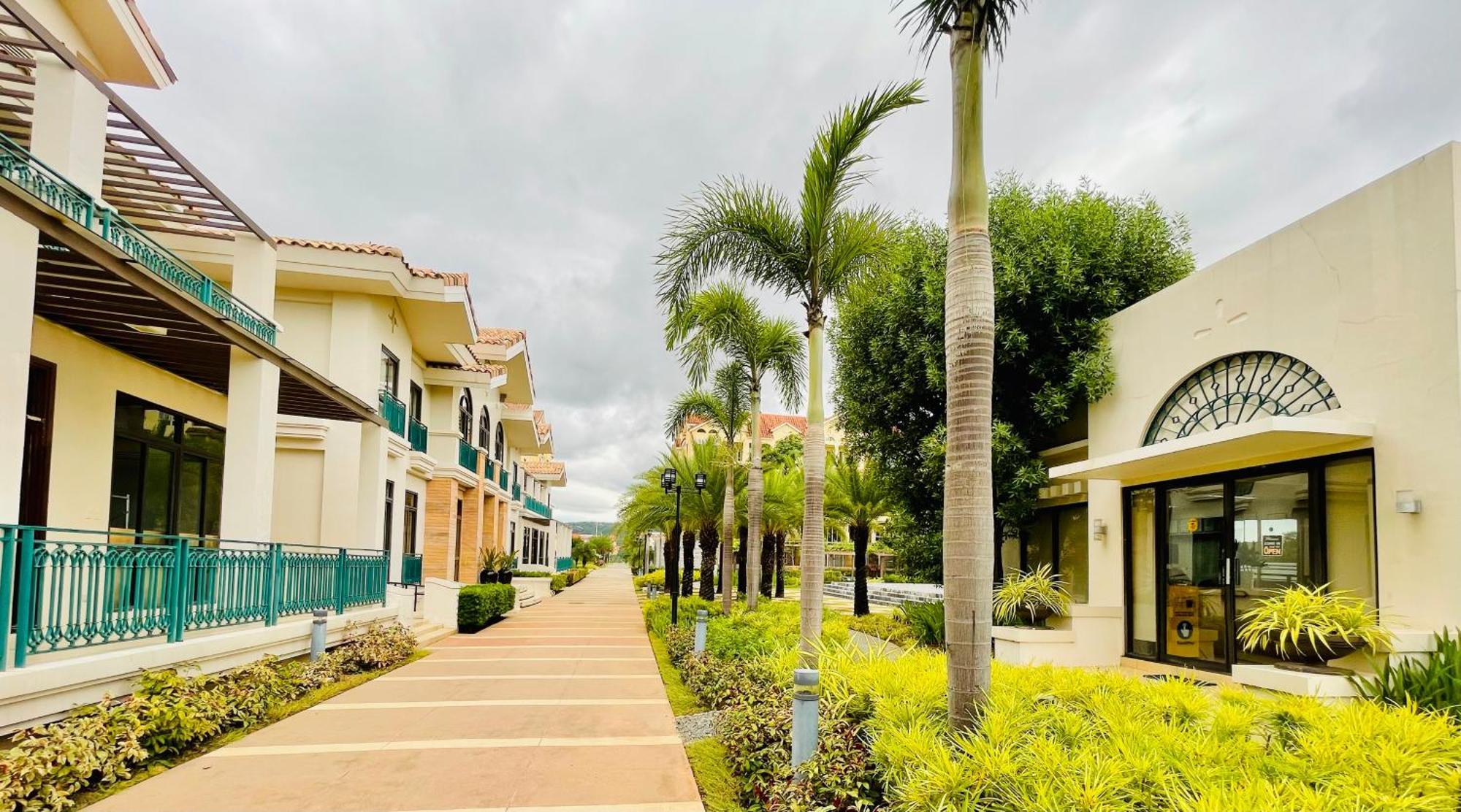 Apartment Minimalist, Stylish, Elegant 2br Cebu